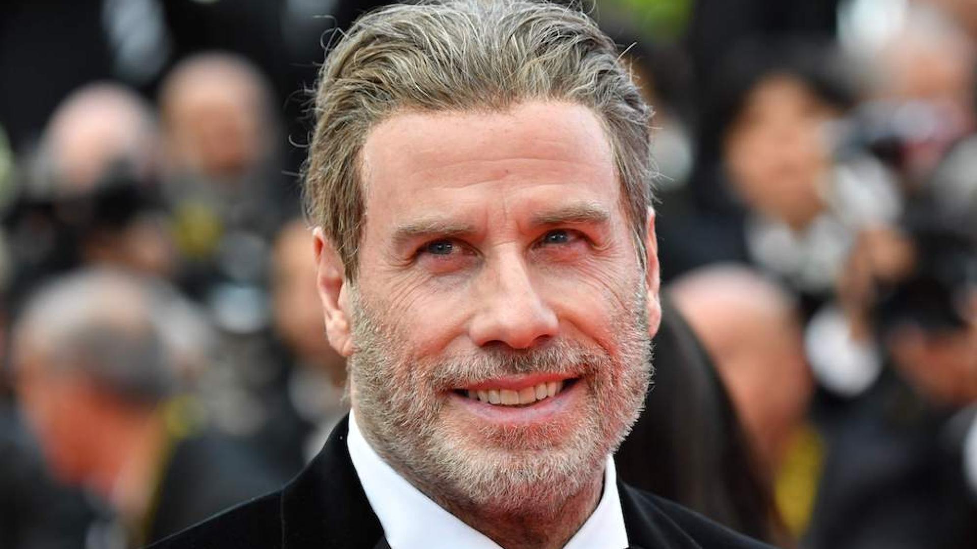 helpen spectrum overspringen John Travolta verrast met nieuwe look: hij is kaal! | Story
