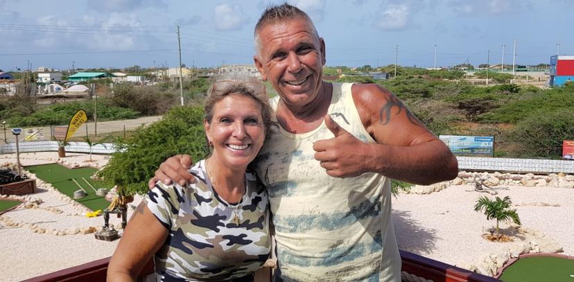 Hans en Karin van 'De Scheetjes' vechten online ruzie uit: 'Regel jouw scheiding'