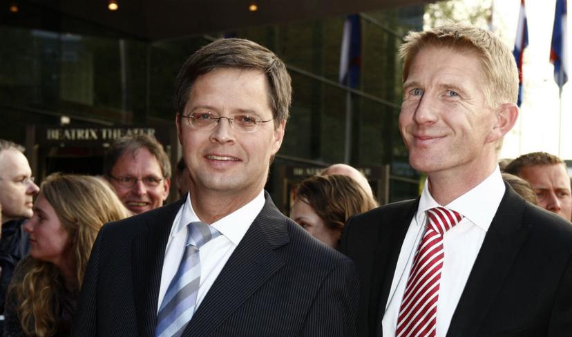 Oud-premier Jan Peter Balkenende ontfermt zich nu over rouwende Jack de Vries