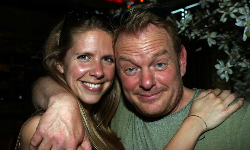 Martijn Fischer (50) onthult dat hij graag een kind met zijn 21-jaar jongere vriendin wil