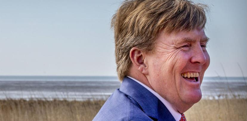 Koninklijk huis deelt zoete throwback foto van tweejarige Willem-Alexander